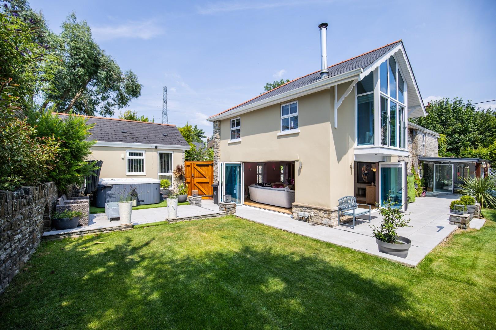 Foxleigh House, Trerhyngyll, Nr Cowbridge, Vale Of Glamorgan, CF71 7TN